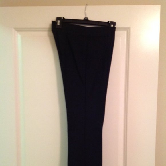 INC PULL-ON BOOTCUT PANTS - SIZE 4S - Picture 3 of 4